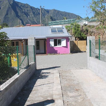 Les Cases Pres Du Lac Cilaos Exterior foto